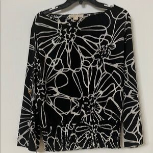 Michael Kors Black and White 3/4 Sleeve Graphic Blouse